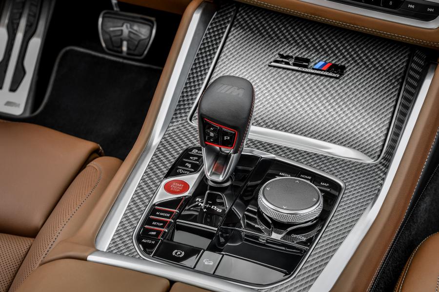 Детали интерьера BMW X5 M Competition (F85) 2019 года  (WW) (фото 54 из 84)